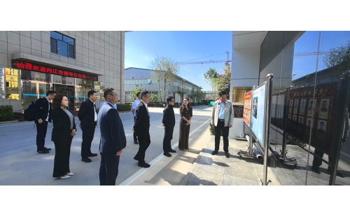 內(nèi)江市政府再訪伊百盛，深化合作共謀健康產(chǎn)業(yè)新篇章
